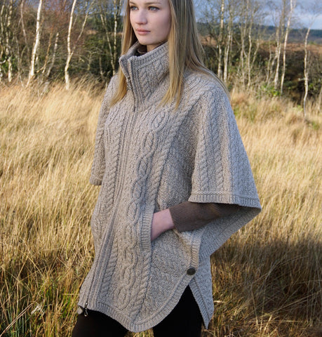 Aran Knit Cape Front