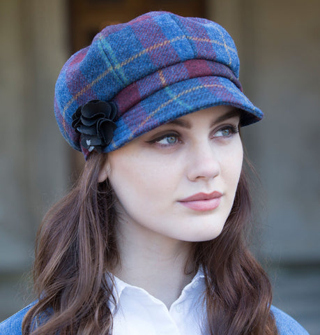 Ladies Newsboy Cap - Navy & Red Check Front