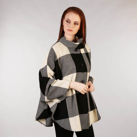 Ladies Tweed Cape Black and White Check Front